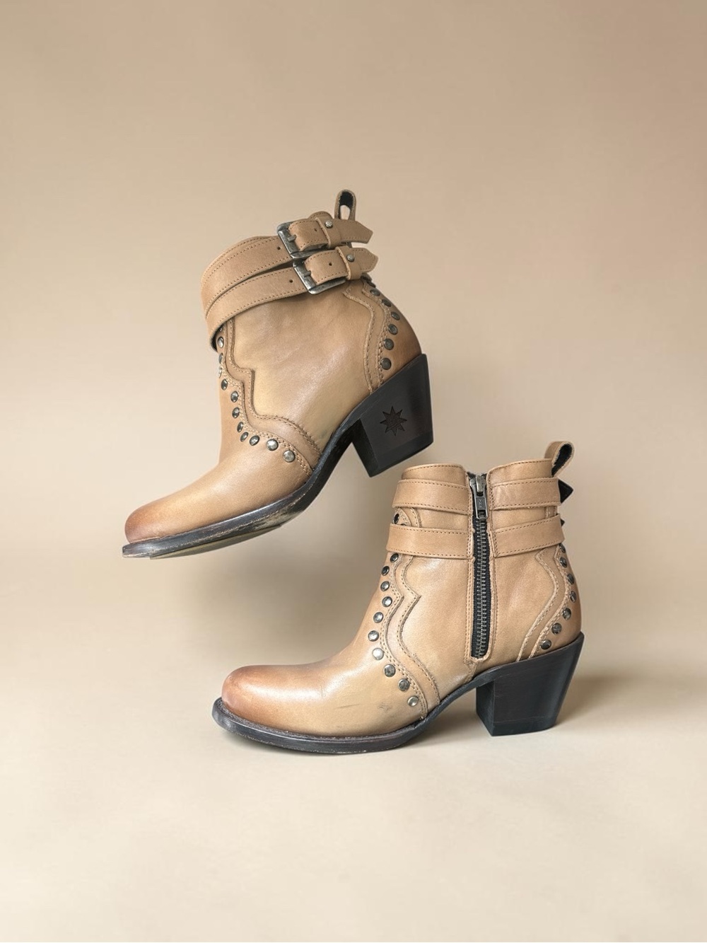 Black Star Cellsole 6.5 Studded Western Ankle Boots Buckle Straps Comfy